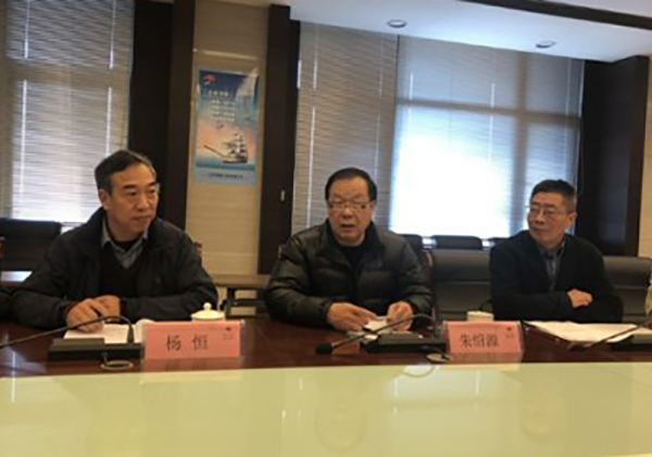 《电站高温高压平板闸阀》和《危险液体储运罐箱用安全截断底阀》两项行业标准研讨会在南通召开。